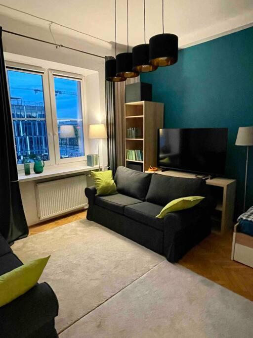 Super Square Metro X2 Fast Wifi 55'Tv Netflix Hbo Appletv+ Amazontv Apartment วอร์ซอ ภายนอก รูปภาพ